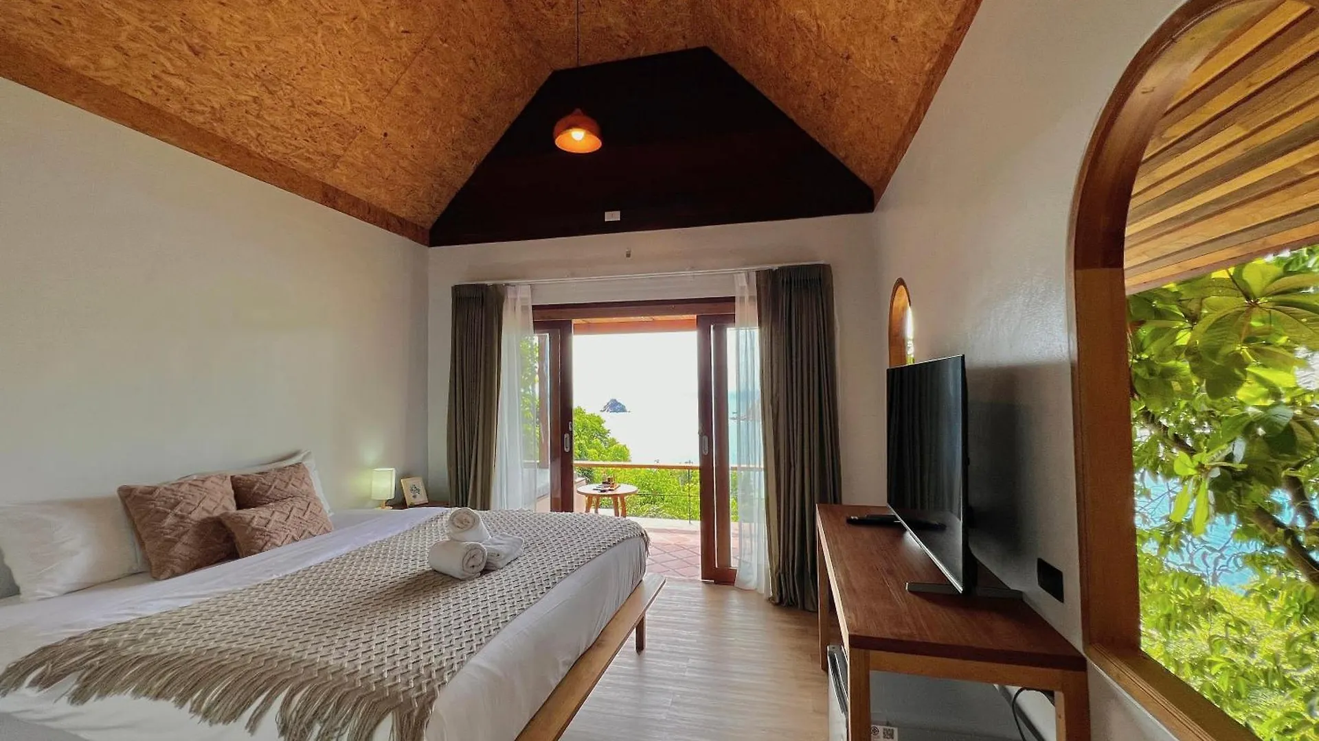 Baan Talay Resort & Yoga Ko Tao